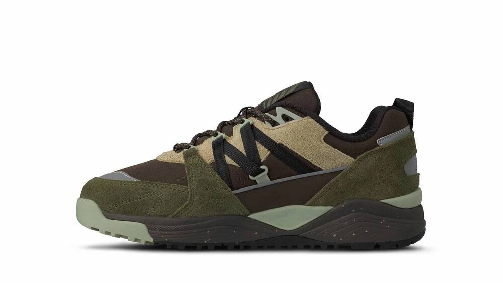 NEW KARHU unisex fusion xc beech sneaker in jet black/ green